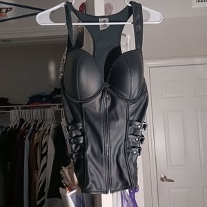 SPIRIT HALLOWEEN black corset